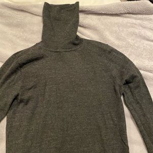 turtleneck
